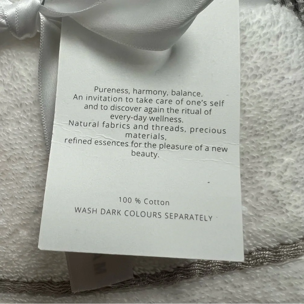 NEW FELPINTER 6 pc. Luxury White Towel Set Hand Towels + Wash Cloths